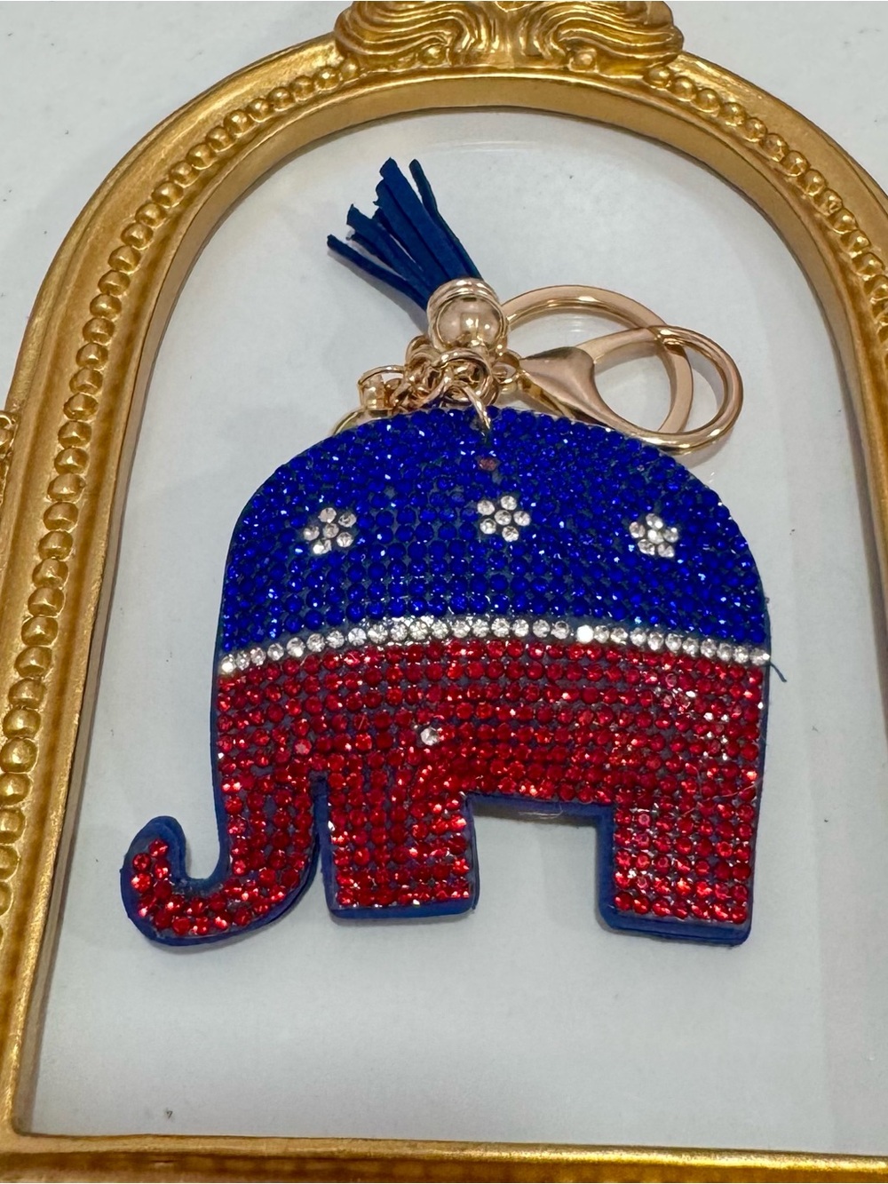New Red/Blue Rhinestone Elephant Keychain - Picture 2 of 4